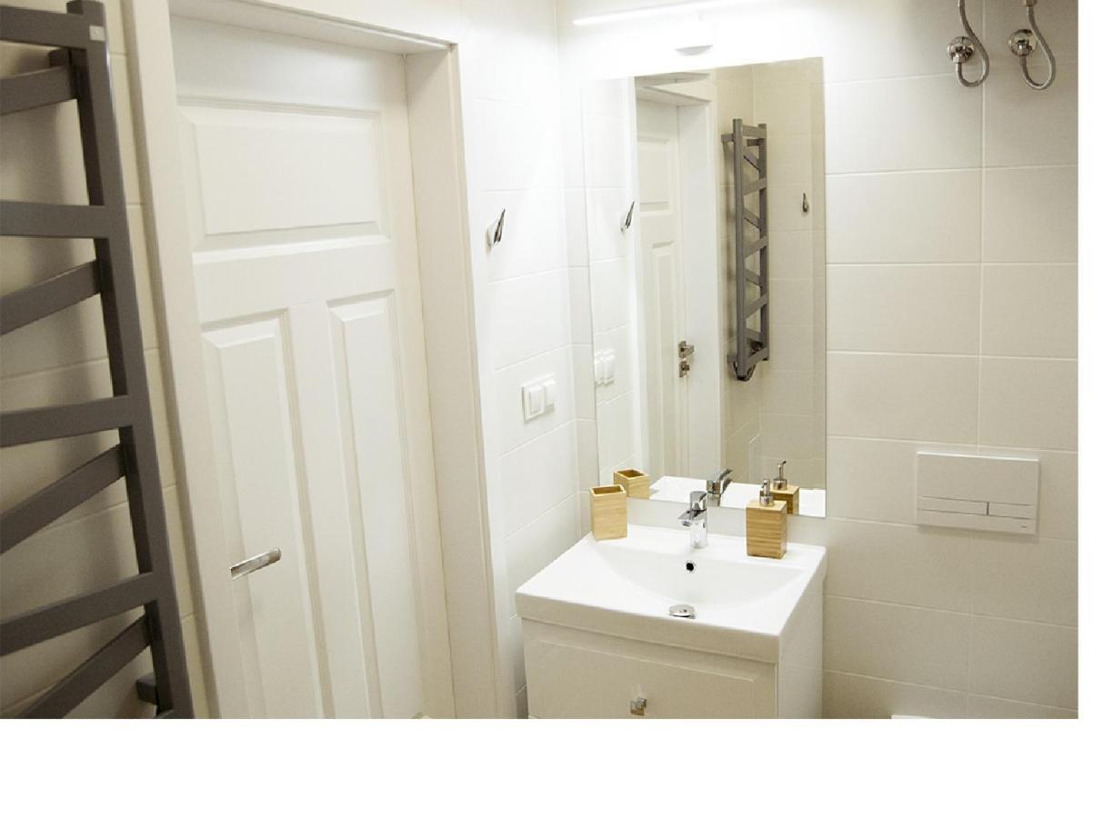Apartament Na Jeziornej Картузи Екстер'єр фото